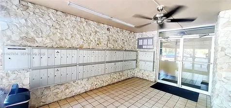3905 N Nob Hill Road Sunrise FL 33351