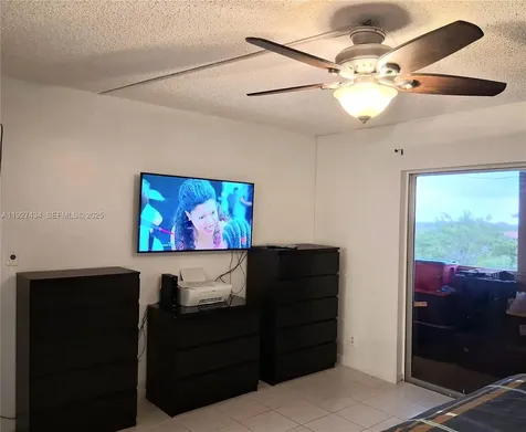 3905 N Nob Hill Road Sunrise FL 33351