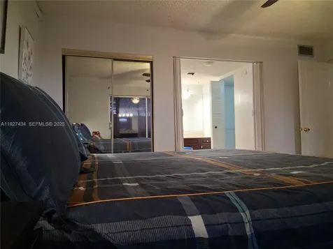 3905 N Nob Hill Road Sunrise FL 33351