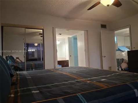 3905 N Nob Hill Road Sunrise FL 33351
