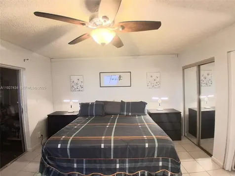3905 N Nob Hill Road Sunrise FL 33351