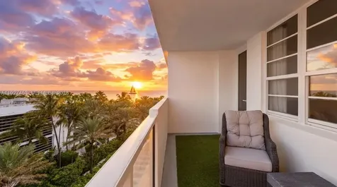 100 Lincoln Road Miami Beach FL 33139