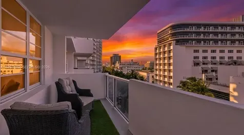 100 Lincoln Road Miami Beach FL 33139