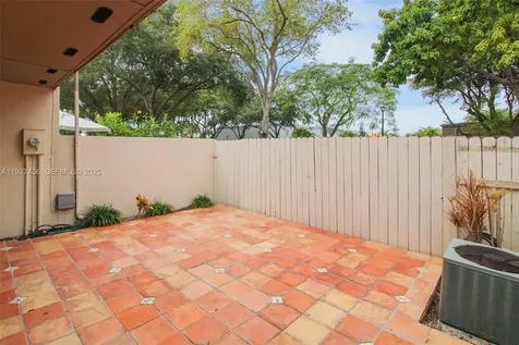 10629 SW 74th Terrace Miami FL 33173