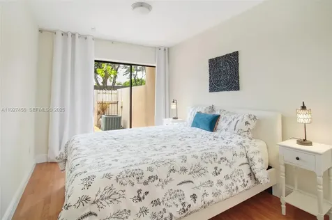 10629 SW 74th Terrace Miami FL 33173