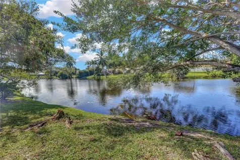 8674 SW 50th Street Cooper City FL 33328