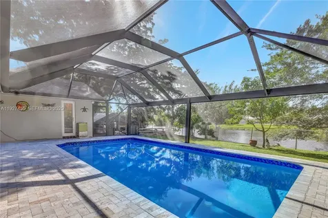 8674 SW 50th Street Cooper City FL 33328