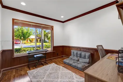 8674 SW 50th Street Cooper City FL 33328