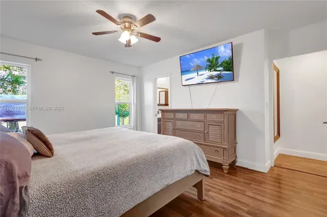 8674 SW 50th Street Cooper City FL 33328