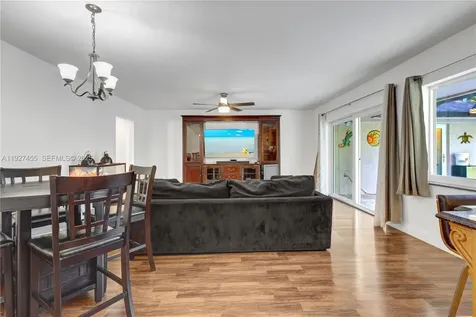 8674 SW 50th Street Cooper City FL 33328