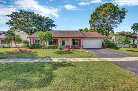 8674 SW 50th Street Cooper City FL 33328