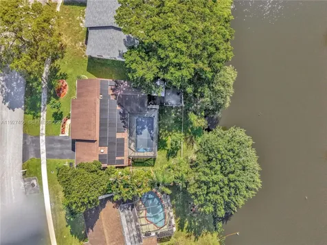 8674 SW 50th Street Cooper City FL 33328