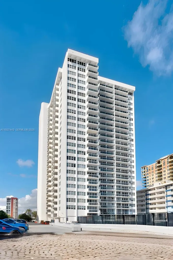 3140 S Ocean Drive Hallandale Beach FL 33009