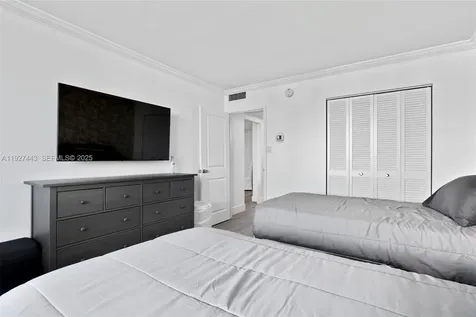 3140 S Ocean Drive Hallandale Beach FL 33009