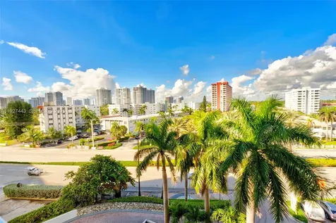 3140 S Ocean Drive Hallandale Beach FL 33009