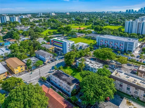 1872 NW 24th Street Miami FL 33142