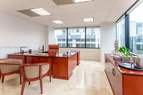 1200 Brickell Avenue Miami FL 33131