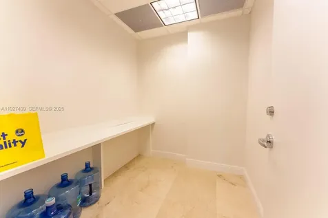 1200 Brickell Avenue Miami FL 33131