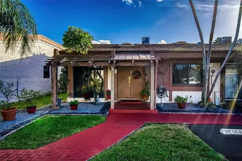 2669 S Parkview Drive Hallandale Beach FL 33009