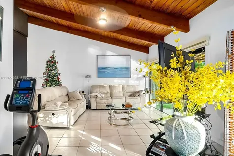 2669 S Parkview Drive Hallandale Beach FL 33009
