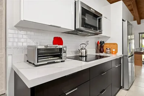 2669 S Parkview Drive Hallandale Beach FL 33009