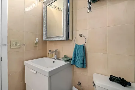 2669 S Parkview Drive Hallandale Beach FL 33009