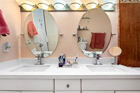 2669 S Parkview Drive Hallandale Beach FL 33009