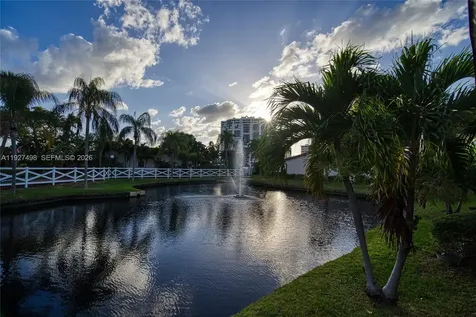2669 S Parkview Drive Hallandale Beach FL 33009