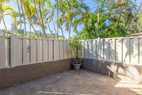 500 Bonnie Brae Way Hollywood FL 33021