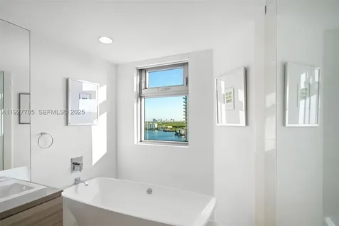 17301 Biscayne Boulevard North Miami Beach FL 33160