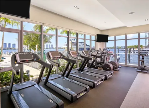 17301 Biscayne Boulevard North Miami Beach FL 33160