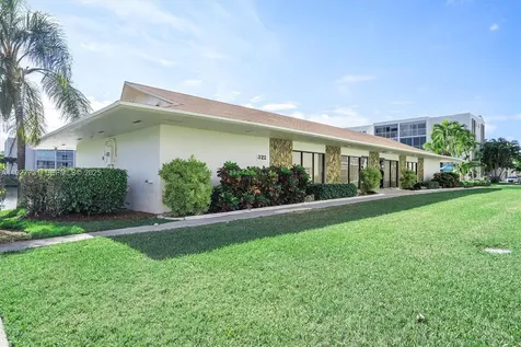 324 SE 10th Street Dania Beach FL 33004
