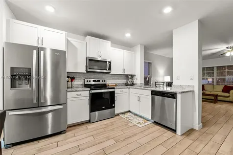 525 NE 6th Place Florida City FL 33034