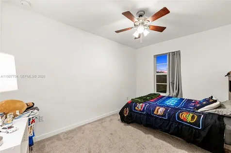525 NE 6th Place Florida City FL 33034