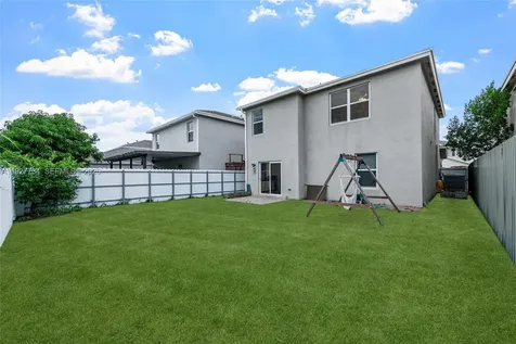 525 NE 6th Place Florida City FL 33034