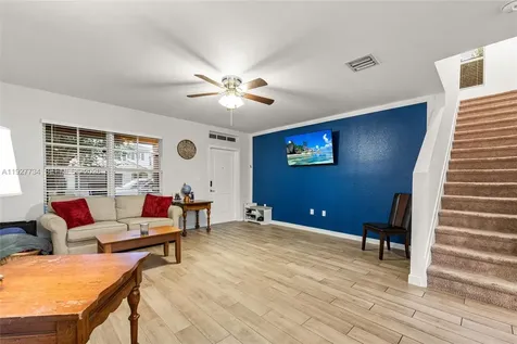 525 NE 6th Place Florida City FL 33034