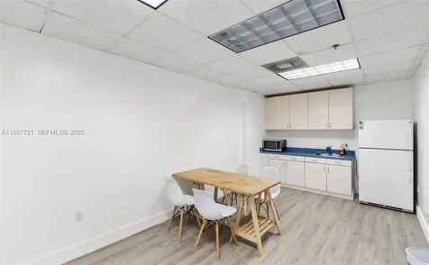 66 W Flagler Street Miami FL 33130