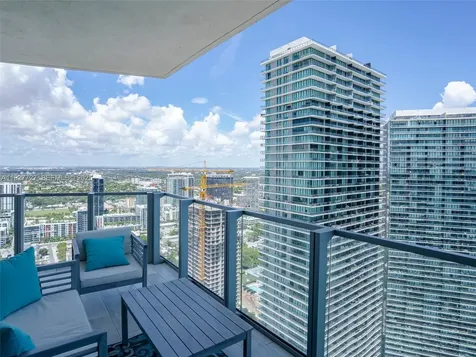 2900 NE 7th Avenue Miami FL 33137