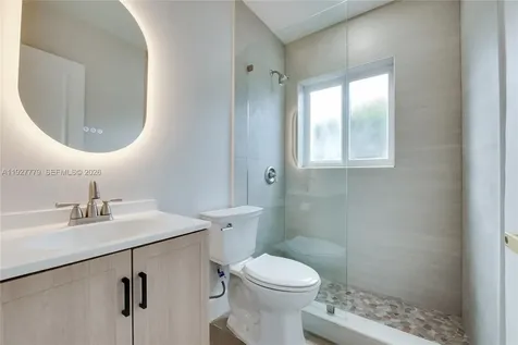 8952 SW 10th Terrace Miami FL 33174
