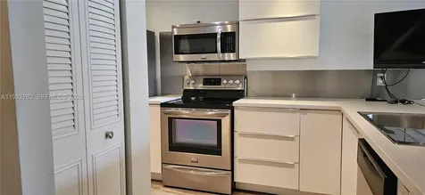 9450 Poinciana Place Davie FL 33324