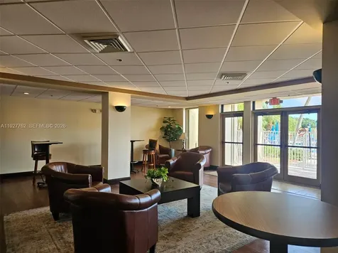 9450 Poinciana Place Davie FL 33324