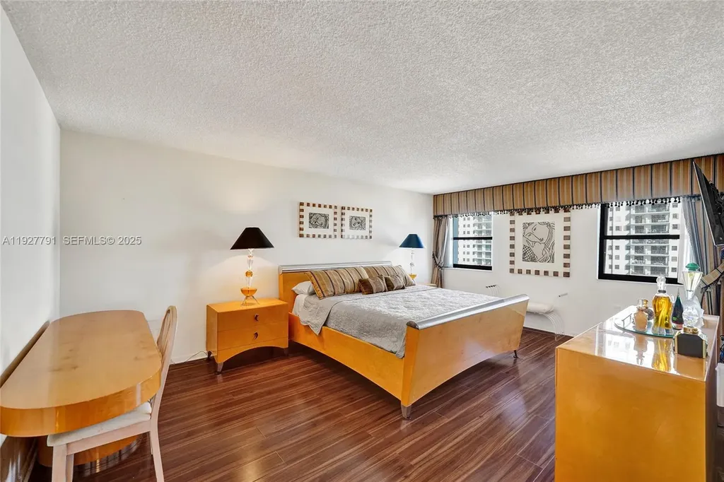 1201 S Ocean Drive Hollywood FL 33019