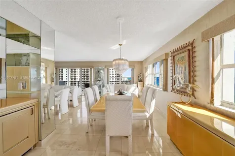 1201 S Ocean Drive Hollywood FL 33019