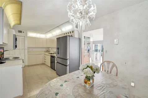 1201 S Ocean Drive Hollywood FL 33019