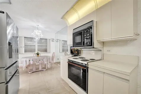 1201 S Ocean Drive Hollywood FL 33019