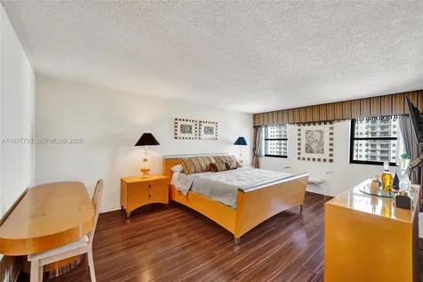 1201 S Ocean Drive Hollywood FL 33019