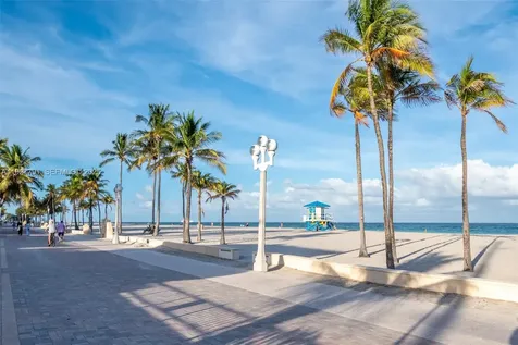 1201 S Ocean Drive Hollywood FL 33019