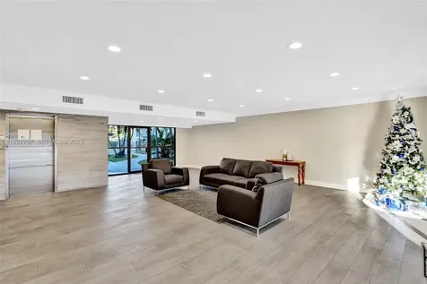 1595 NE 135th Street North Miami FL 33161
