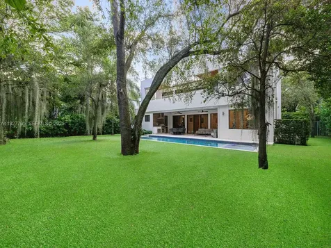 1760 Chucunantah Road Miami FL 33133