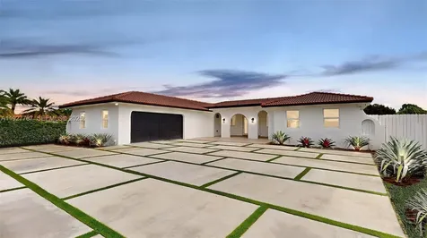 3801 SW 132nd Avenue Miami FL 33175